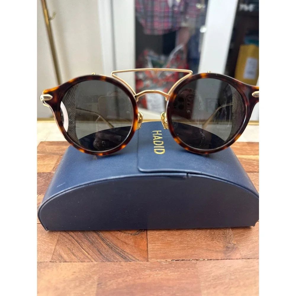 HADID Jetsetter Sunglasses Multicolor Round Mesh Side Shield Gold Case EXCELLENT